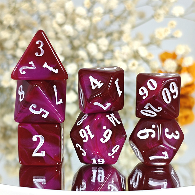 مجموعة نرد من مادة الأكريليك ب - مراجعة Board Game Digital وسعره